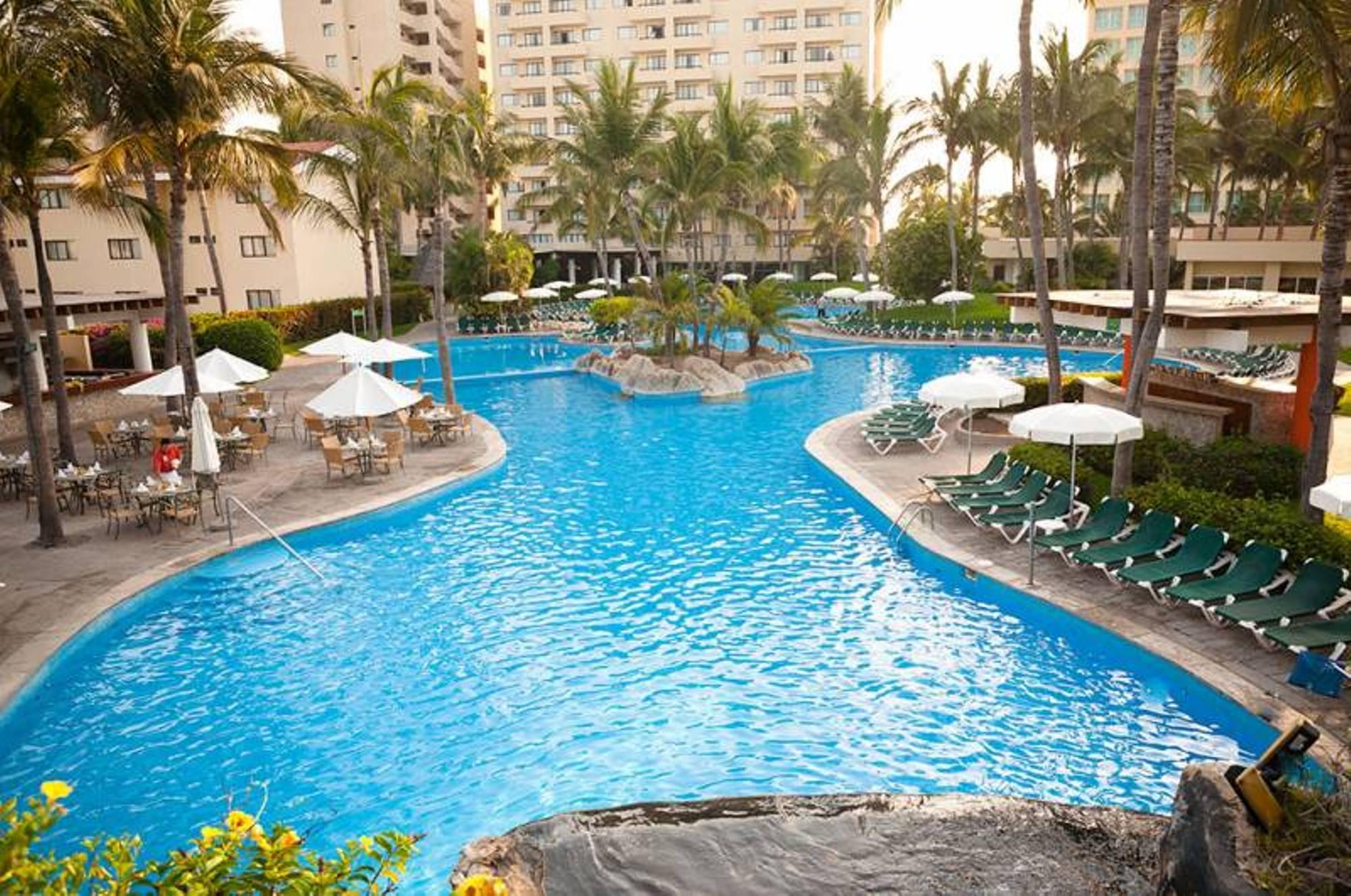 Ocean Breeze Mazatlan Hotel Kültér fotó